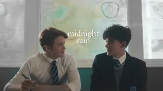 multicouples│he was sunshine, I was midnight rain.