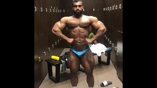 Amer Majid posing