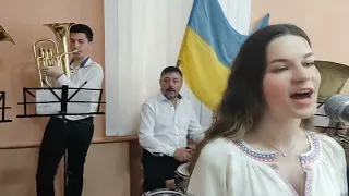 Ой у лузі червона калина