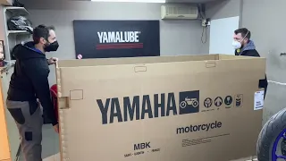 Yamaha TENERE 700 2022 Midnight black / Unboxing