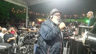 Jorge Aragão Show no Tiapira em Realengo Rio de Janeiro, Brasil. Samba e Pagode. Música ao vivo.