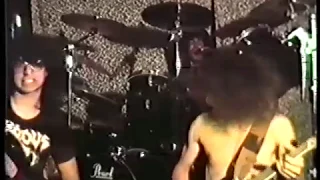 Metallica "No Remorse" cover 1985 + Mikey's guitar solo