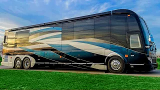 Tour of $2.3M Emerald Luxury Coaches SHOW COACH  with President of Emerald!!!