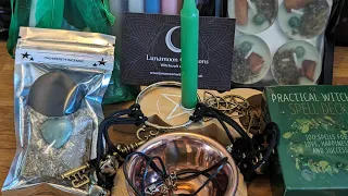 Etsy Lunar Moon Creations Wiccan Mystery Box Unboxing Reaction Honest Review yae or Nae!!!!