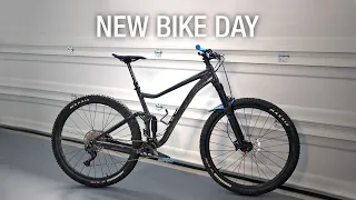 REVIEW: 2022 Giant Stance 2! Best Entry Level Full Suspension Mountain Bike!