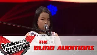 Putri "Secret Love Song" | The Blind Auditions | The Voice Kids Indonesia Season 2 GTV 2017