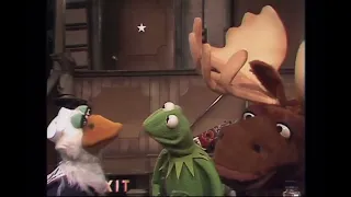 The Muppet Show - 220: Petula Clark - Backstage #3 (1978)