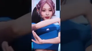 Tzuyu flexible hands