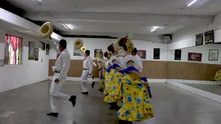 BALLET FOLKLORICO MIXCOATL......TABASCO VAMOS A TABASCO, (no tengo derechos de música)