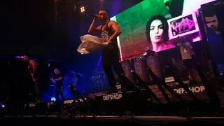 Kollegah & Farid Bang - Zieh den Rucksack aus Live at Köln Abschlusskonzert