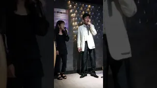 麻美ママ&宮本さん🎤🎤🎶瞬き