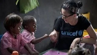 Katy Perry Visits Madagascar | UNICEF