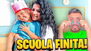 ULTIMO GIORNO DI SCUOLA DI ILARY CON ZIA ROMA E LA MAMMA DI ILARY! *Stefano si commuove e piange*