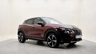 Nissan Juke 1.6 Hybrid N Design Burgundy