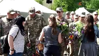 До Чернівців із зони АТО повернувся 8-й окремий гірсько-штурмовий батальйон