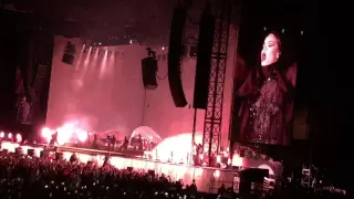 RIHANNA - MAN DOWN - live in Milano San Siro Stadio (13/07/2016) - ANTI WORLD