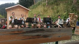 Tiroler Stammtischmusikanten - Über D'nordkett'n