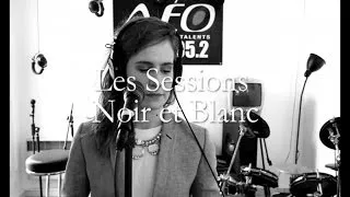 CHRISTINE AND THE QUEENS - Nuit 17 à 52 (Live Radio Néo)