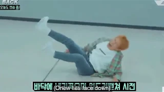 Onew falling for 2 minutes straight