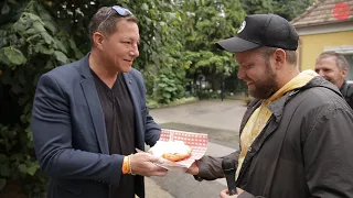 Kötcsén kértünk egy adagot Németh Szilárd főztjéből, lángos lett belőle