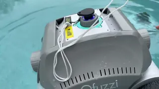 Ofuzzi Cyber Cordless Robotic Pool Cleaner, Automatic Pool Vacuum Review