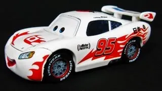 Lightning McQueen Fake or Factory Customs? Disney Pixar Cars Fail Fake Toy