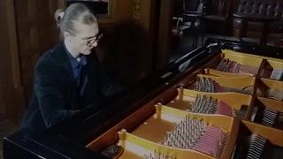 Francisco Tarrega - Recuerdos de la Alhambra - piano transcription
