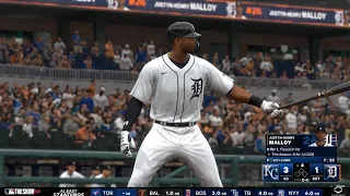 Justyn-Henry Malloy - First Career Hit