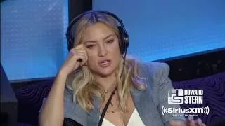 Kate Hudson on Her Relationships With Bill Hudson and Kurt Russell