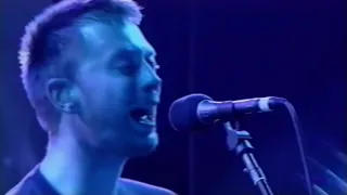 Radiohead- The Bends (Subtitulado al Español, Lyrics y Live) HD