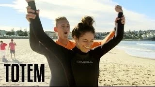 Bethany Mota hangs out at Bondi with Lifeguard Maxi!