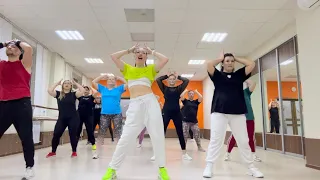 Царица Асти, Zumba