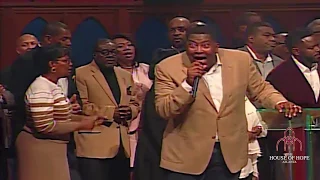 Dr. E Dewey Smith Jr. singing Pray for Me