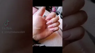 Baby boomer nails