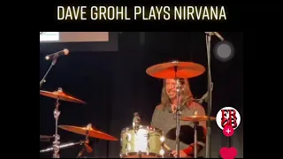 Dave Grohl Plays Nirvana