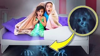 There's a GHOST in My Little Sister’s ROOM!! *Too SCARY* | Jancy Family