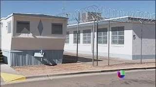 ¿Cómo es un centro de detención de indocumentados? -- Noticiero Univisión