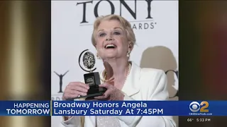 Broadway lights dim in tribute to Angela Lansbury
