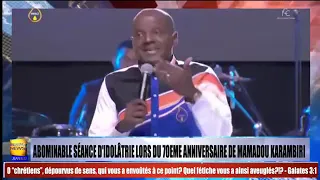 CHOQUANT! Yvan Castanou “lèche les pieds” à MAMADOU KARAMBIRI lors de son 70ème anniversaire.