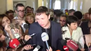Депутаты устроили потасовку во время послания Порошенко к Раде