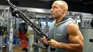 My Top 5 Exercises For Bigger Triceps