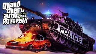 USING A TANK TO PULL PEOPLE OVER  - GTA RP