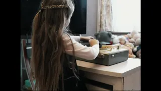 Эпизод из фильма «В моей смерти прошу винить Клаву К.» для Конкурса «самая красивая девочка России»