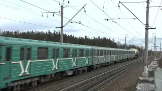 Электровоз ВЛ10-1119 с вагонами метро