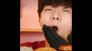 ASMR SUSHI