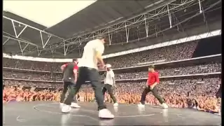 Justin Bieber - Baby - Live @ Wembley Stadium London June 06, 2010