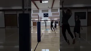 5'5 Spiker with 10ft vertical reach