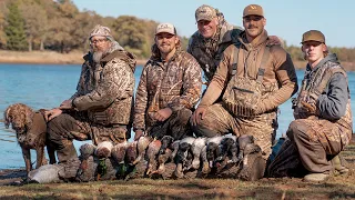 DUCK HUNTING MIXED BAG!!! Second day of hunting Oklahoma farm pond!