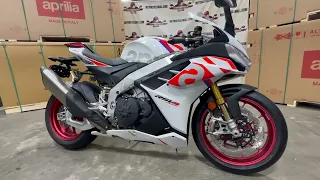 2024 Aprilia RSV4 Factory 1100| Unboxing