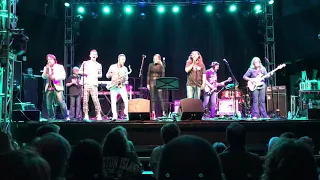 Leonid & Friends - If You Leave Me Now (Chicago cover) from Granada Theater, Dallas Texas 1-20-19